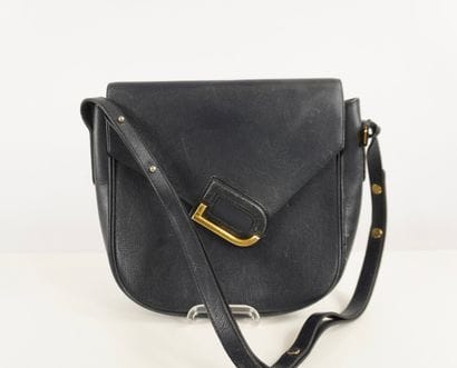DELVAUX. Vintage. Sac à main main porté épaule...