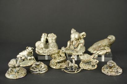 Miniatures, ensemble de 11 figurines en métal...