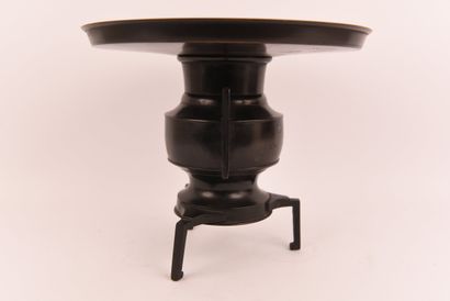 Chine. Vers 1900. Brasero en bronze