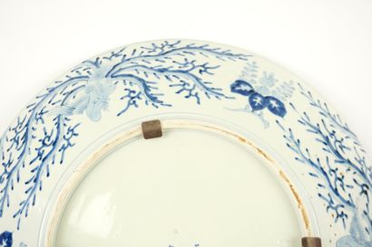 Chine XVIIIe ou début XIXe. Grand plat en...