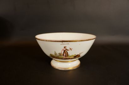 Epoque Empire. Service à café en porcelaine....