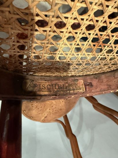 THONET (dans le goût de). Fischel. Chaise...