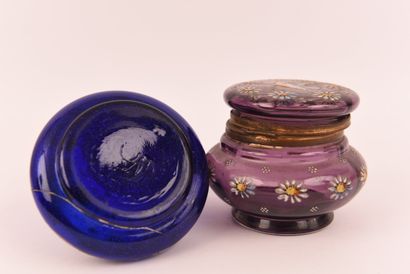 Art Nouveau vers 1900. 2 Bombonnières en...