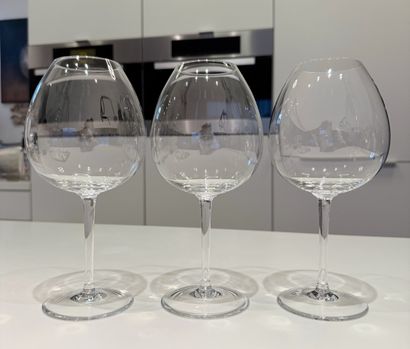 Les Impitoyables. 9 verres, 2 modèles. Verres...