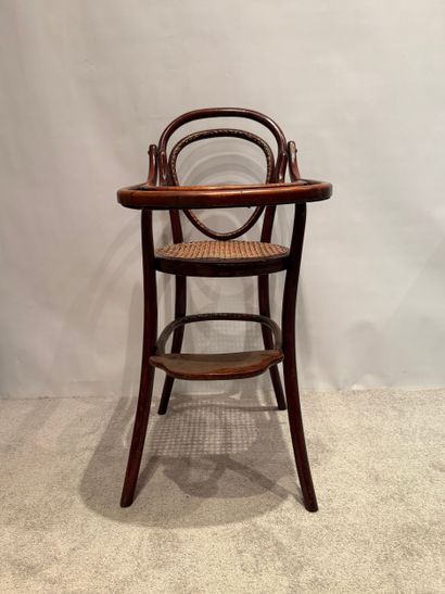 THONET (dans le goût de). Fischel. Chaise...