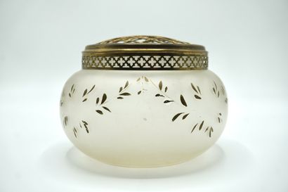 PIQUE FLEURS 081. Verre transparent mat,...
