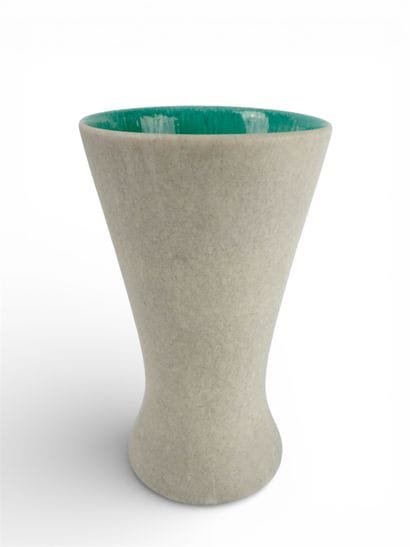 Anonyme 1960. Vase en céramique émaillée...