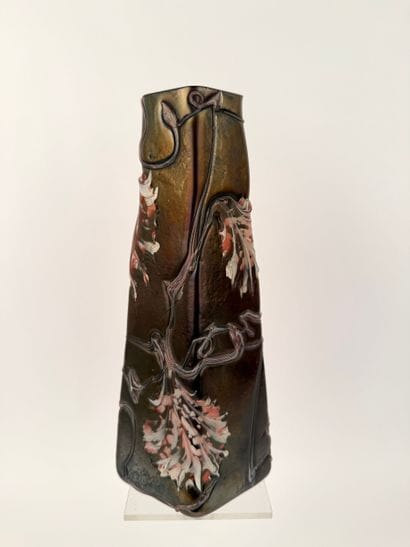 Art-nouveau. Inv 26004 / 26
Four-sided diamond-shaped...
