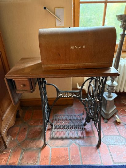 Singer. Machine à coudre.
