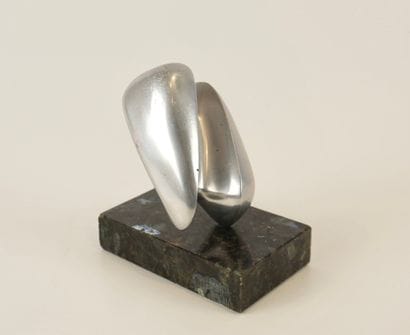 Petite sculpture en Fonte d'aluminium, forme...