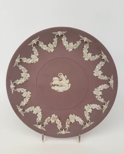 WEDGWOOD Inv 26004 / 62
Lilac color. Perfect...