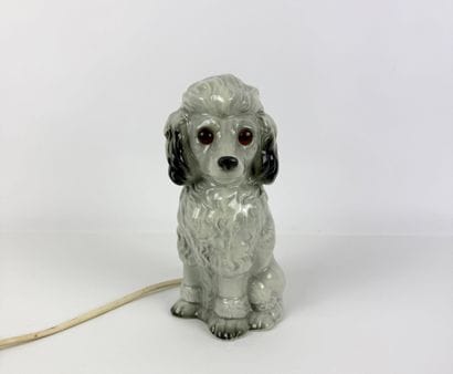Veilleuse. Caniche en porcelaine
H. 19cm