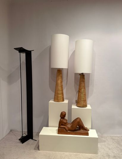 2 grandes lampes en céramique dorée, forme...