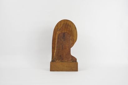 MATEU. Sculpture en bois représentant un...