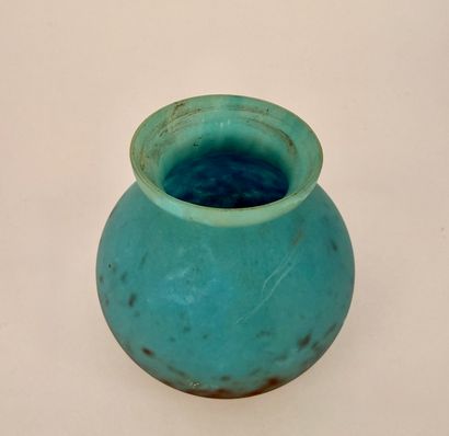 VERRE FRANCAIS. Attribué à. Inv 26004 / 56
Petit...