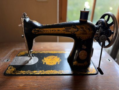 Singer. Machine à coudre.