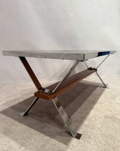 Années 1960-1970. Table basse ou coffee table.
Métal...