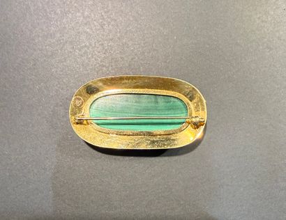 Broche en or et malachite, poids de la pierre...