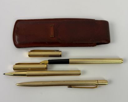 Three-piece set, ballpoint pen, felt-tip...