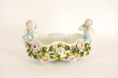 Centre ou Milieu de table en porcelaine,...