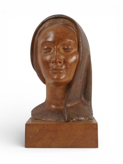 MATEU. Sculpture en bois représentant un...