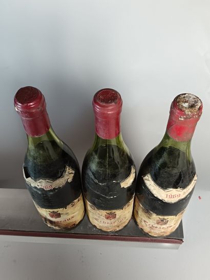 3 Bouteilles ECHEZEAUX Grand cru 1969
- MUGNERET...
