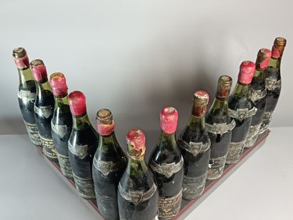 12 Bouteilles CHARMES CHAMBERTIN Grand Cru...