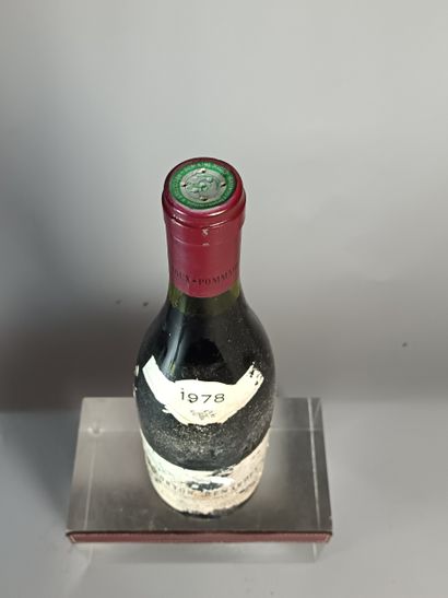 1 Bouteille CORTON Grand Cru RENARDES 1978
-...