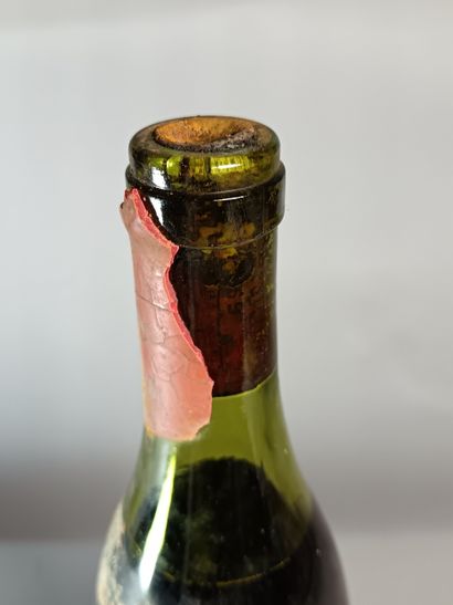 1 Bottle ROMANEE SAINT VIVANT Grand cru 1969
-...