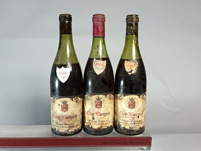3 Bouteilles CLOS DE VOUGEOT Grand cru 1966
-...