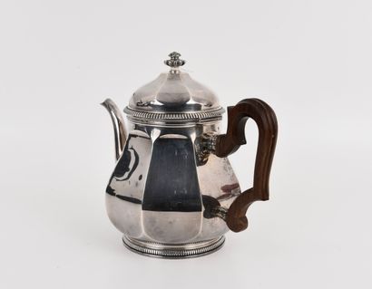 SILVER. Silver coffee service. Inv 26016-6.
Composed...