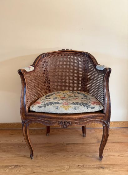 Louis XV style armchair, carved. 
The caning...