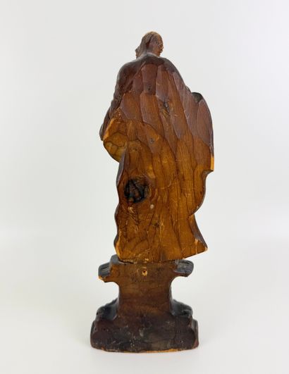 Bois sculpté. Inv 26016-55. 
Sculpture religieuse...