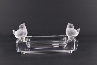 SEVRE. Coupe ou vide poche en cristal. 
Deux...