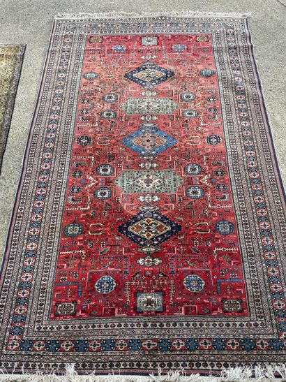 Carpets. Iran. Kazak - Hériz - Yalameh. Inv....