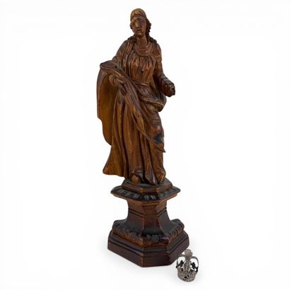 Bois sculpté. Inv 26016-55. 
Sculpture religieuse...