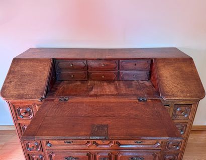 Chest of drawers Inv 26016-29.
Piece of furniture...
