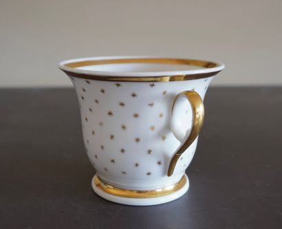 Epoque Louis Philippe. Inv 26016-12.
Van...