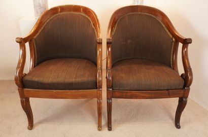 Paire de sièges gondoles en acajou, époque...