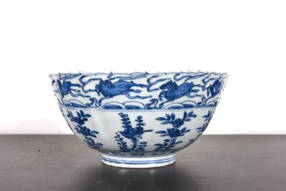 CHINE. Fin XVIIè début XVIIIè. N°Inv: 24002-18.
Bol...