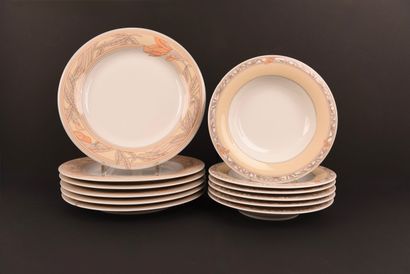 Hutschenreuther Germany. 
Porcelain.
6 large...