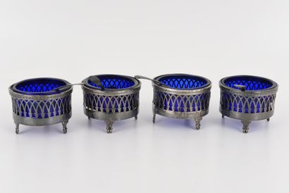 SILVER METAL. Inv 26016-39. 4 round salt...