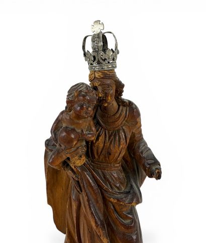 Virgin and Child. Inv 26016-55. 
Religious...