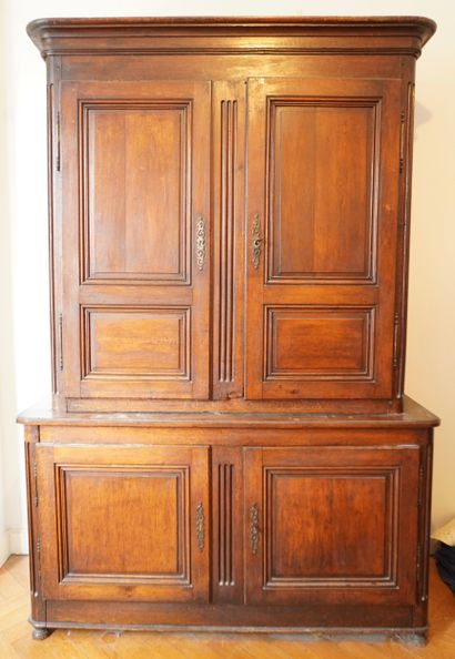 Closed sideboard or china cabinet. 
Late...