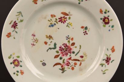 CHINA. 18th century. Famille rose plate....