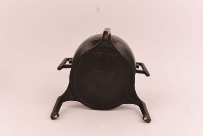 CHINA. Circa 1900. Bronze brazier