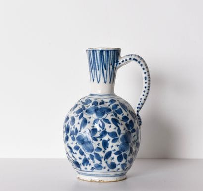 DELFT. Pitcher. Inv 26016-22.
Period : Early...
