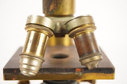 E.LEITZ WETZLAR. Brass microscope in original...