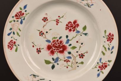 CHINA. 18th century. Famille rose plate....