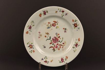 CHINA. 18th century. Famille rose plate....